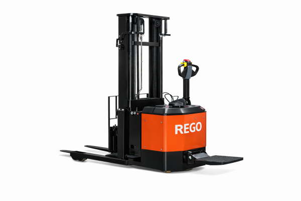 Стакер с противотежест REGO CQE15S - 1.5т.