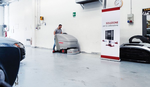 Scrubbing machine REGO Comac Omnia
